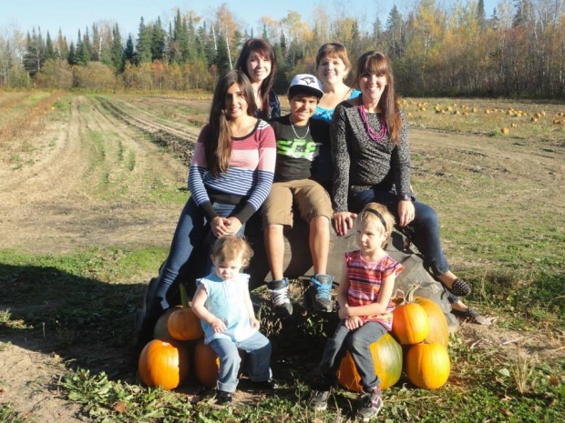Fun day at the Pumpkin Patch with the girls and the grandkids. 